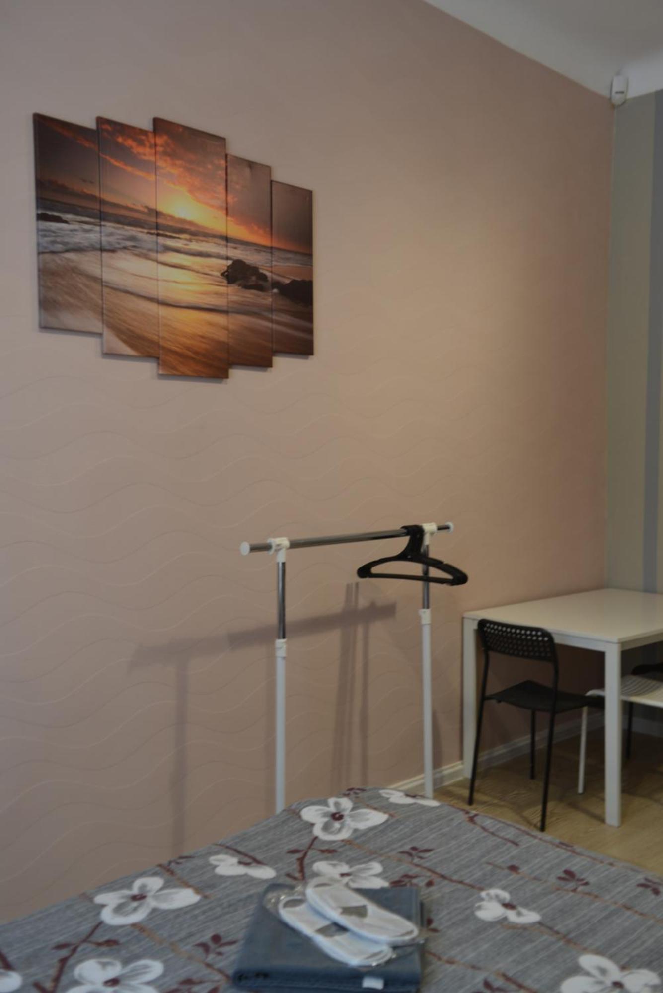 Uneed Rooms - Cloud 9 Kyiv Exterior photo